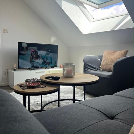 Superbe Appartement Tres Calme Et Confortable Реймс Екстериор снимка