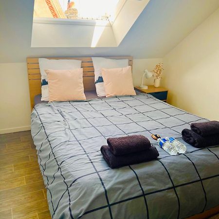 Superbe Appartement Tres Calme Et Confortable Реймс Екстериор снимка