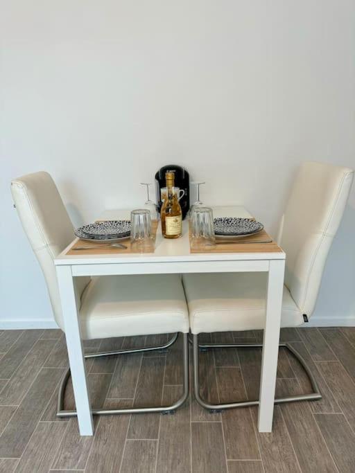 Superbe Appartement Tres Calme Et Confortable Реймс Екстериор снимка