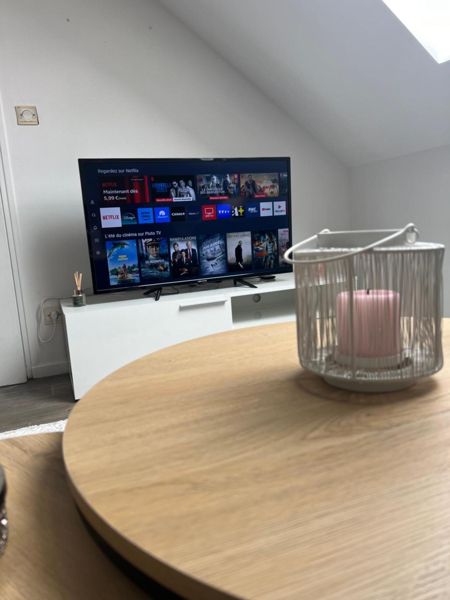 Superbe Appartement Tres Calme Et Confortable Реймс Екстериор снимка